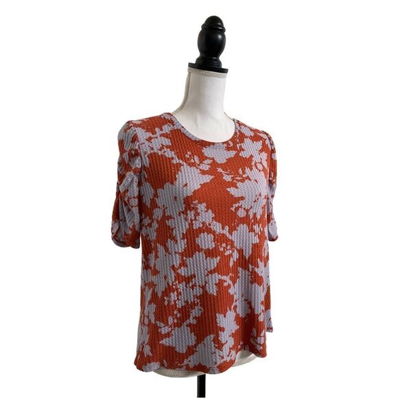 Simply Vera Vera Wang Ruched Elbow Sleeve Floral Tee Shirt Damask Floral Medium - Picture 3 of 6